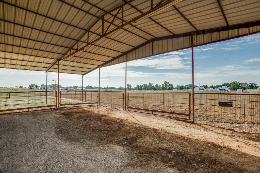 North Texas Horse Farm For Sale! Sarah Boyd & Company